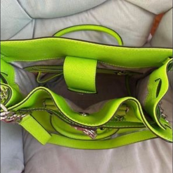 Large MK saffiano leather hamilton bag - Picture 3 of 9